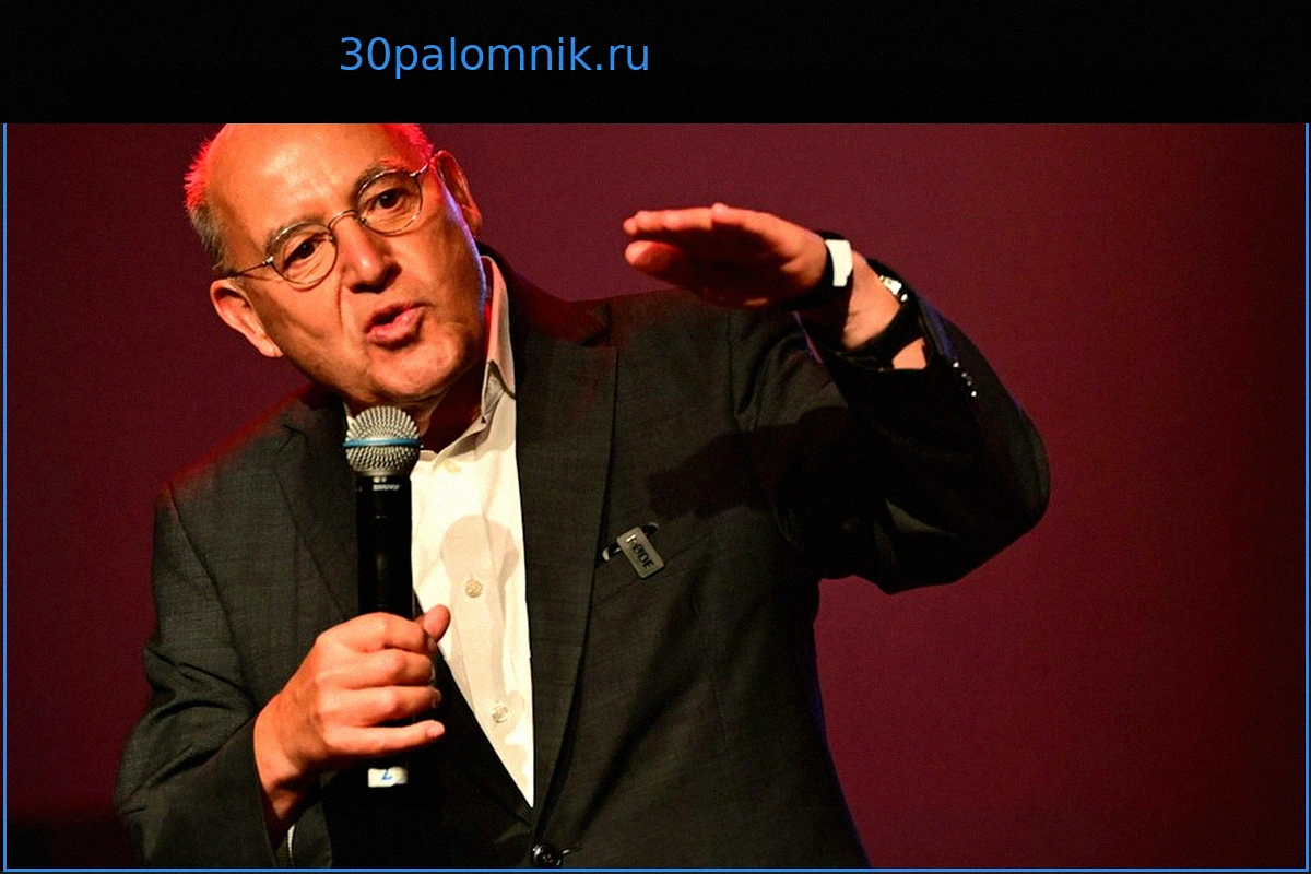 Критика «Майшбергер»: «Вы говорите об экстремистах из АдГ как Тино Хрупалла»