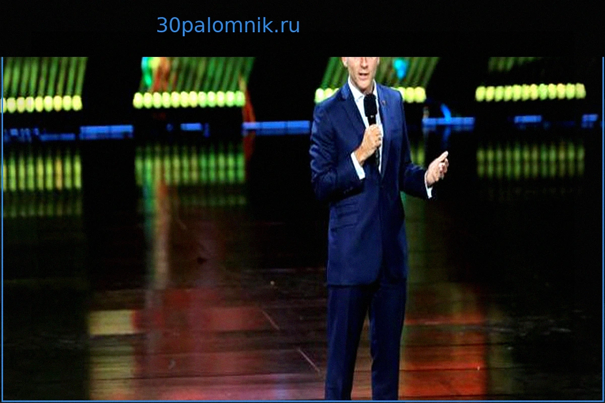Эммануэль Макрон: Бинационалы — 100% французы и 100% граждане стран происхождения